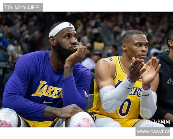 湖人自媒体热情预告明日对决威少精彩赛事等你来见证