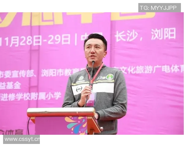 直播吧公益活动走进成都校园杨晨徐亮携手共筑体育梦想